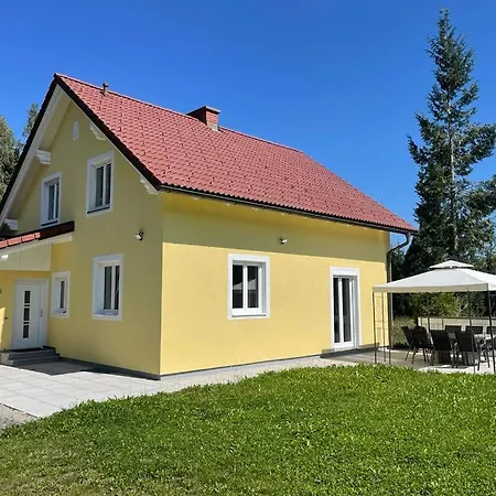 Murtal Holiday home *