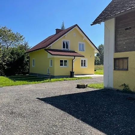 Murtal Holiday home *